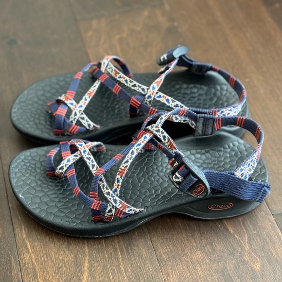 NEW Chacos ZX2 - Picture 2 of 4